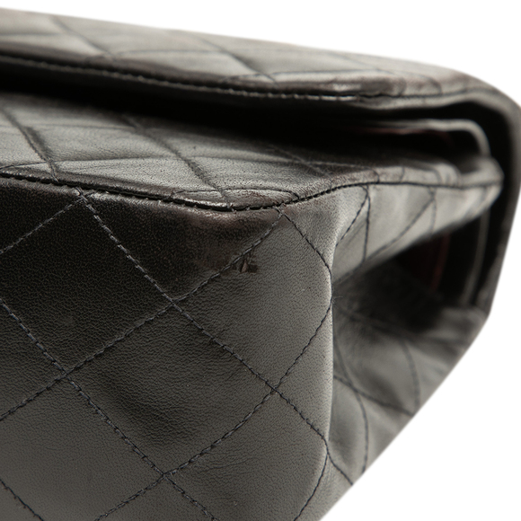 Pre-Loved Chanel Medium Classic Lambskin Double Flap - Picture 7 of 9